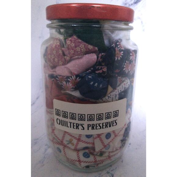 Quilter's Preserves Jar Of Fabric Sewing Quilting Scrapes - Picture 1 of 3